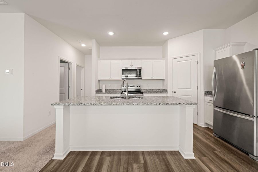 6-web-or-mls-DSC01745 6-web-or-mls-DSC01745