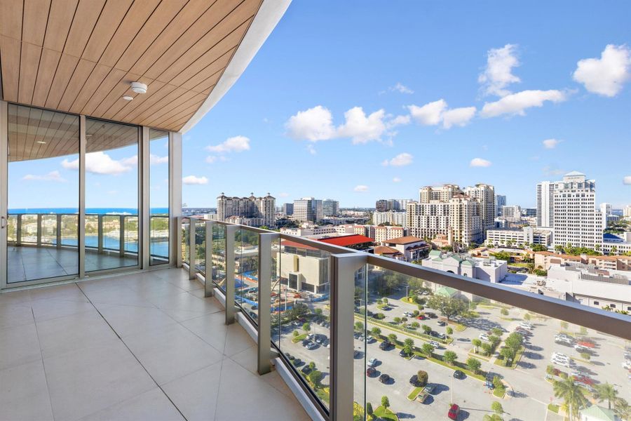 Exterior details and patio area of a home in , West Palm Beach (Image 22).