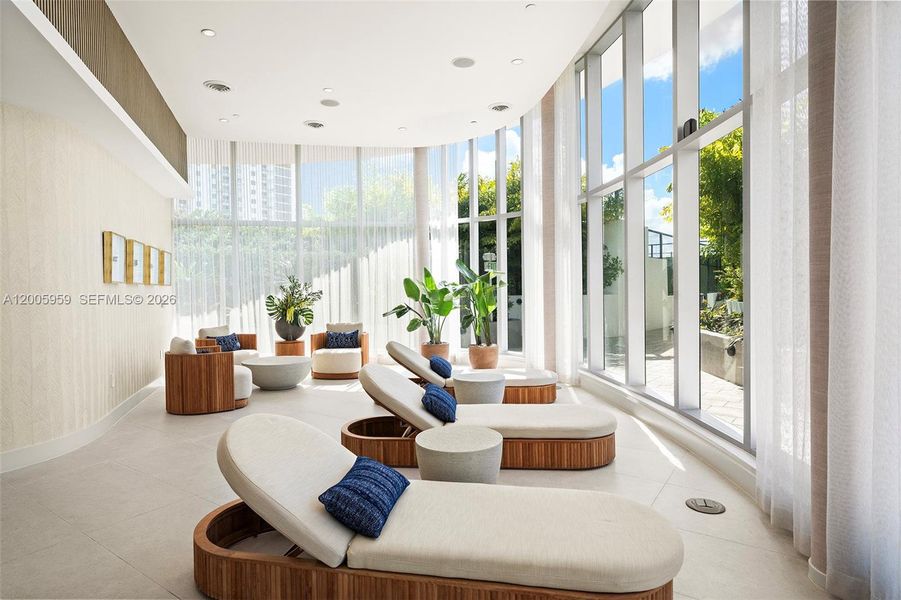 Community amenities in , Miami (Image 45).