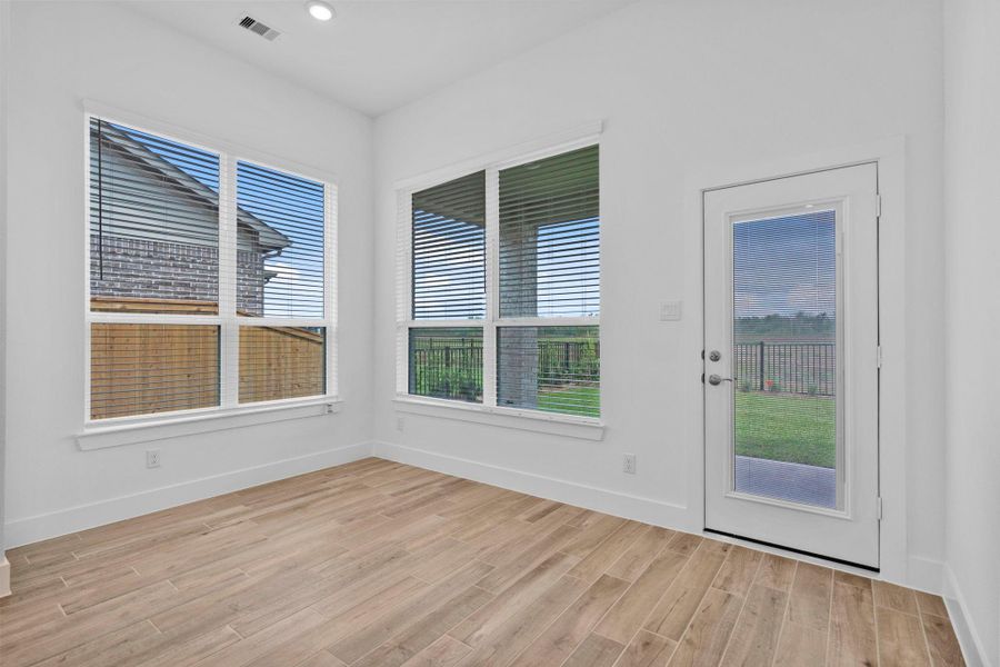 **Photos are representative - not of actual home** **Photos are representative - not of actual home**