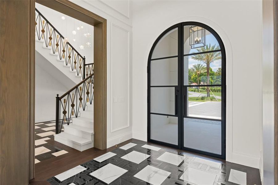 Spacious, unfurnished interior of a new home in , Windermere (Image 77).
