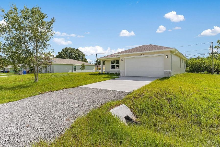 8526-102nd-Ct-HigMedia-009-1280