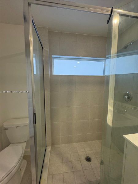 Close-up of interior finishes inside a home in , Pembroke Park (Image 15).