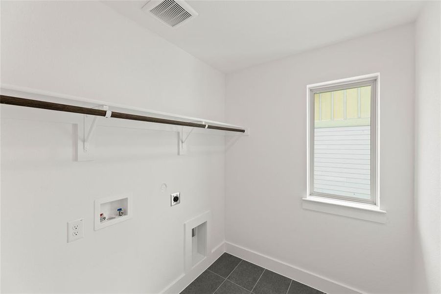 1578 Ginger-Utility-1 1578 Ginger-Utility-1