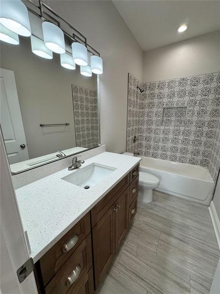 Furnished interior view inside a new home in , Dade City (Image 14).