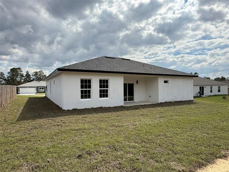Exterior details and patio area of a home in , Ocala (Image 4).