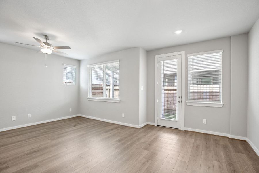 Spacious, unfurnished interior of a new home in Spring Brook Village - City Series, Houston (Image 17).