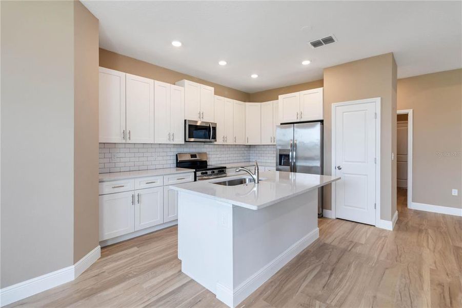 Furnished interior view inside a new home in , Clermont (Image 15).