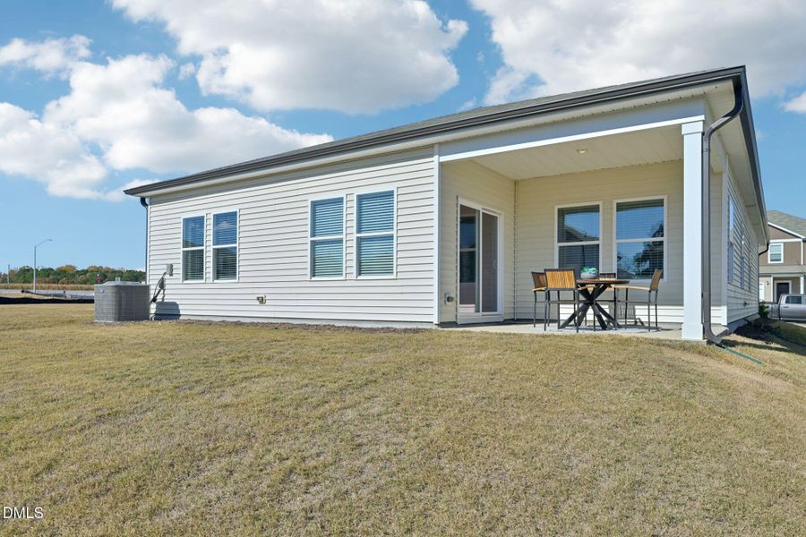 32-web-or-mls-Raleigh - River Glen - 64