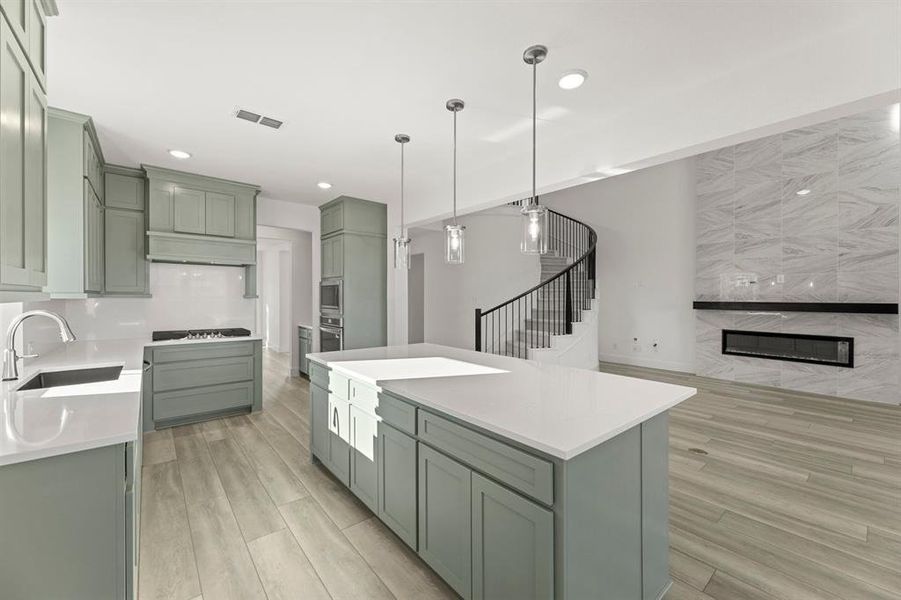 Furnished interior view inside a new home in Edgewood Creek, Celina (Image 11).