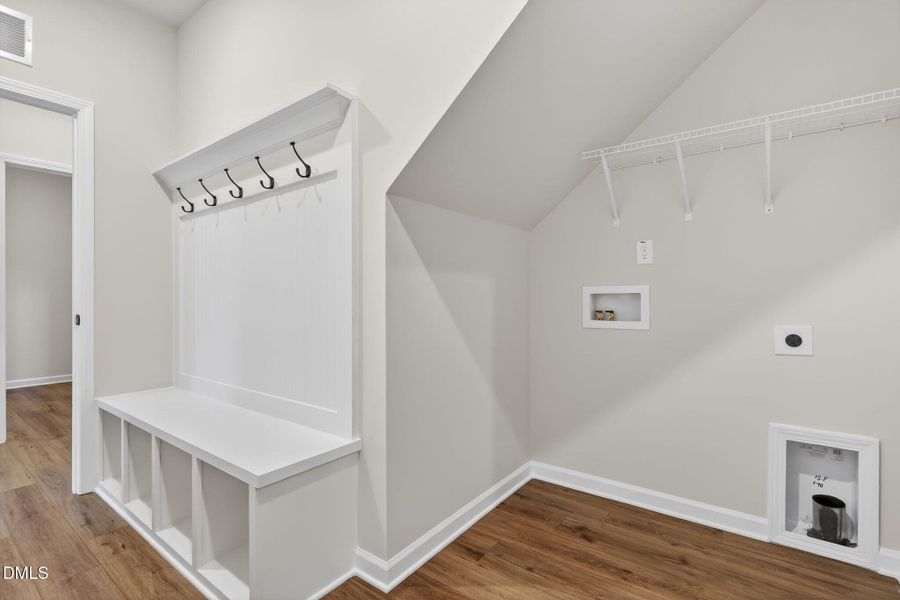 17-web-or-mls-492-beacon-hill-rd-new-hom 17-web-or-mls-492-beacon-hill-rd-new-hom