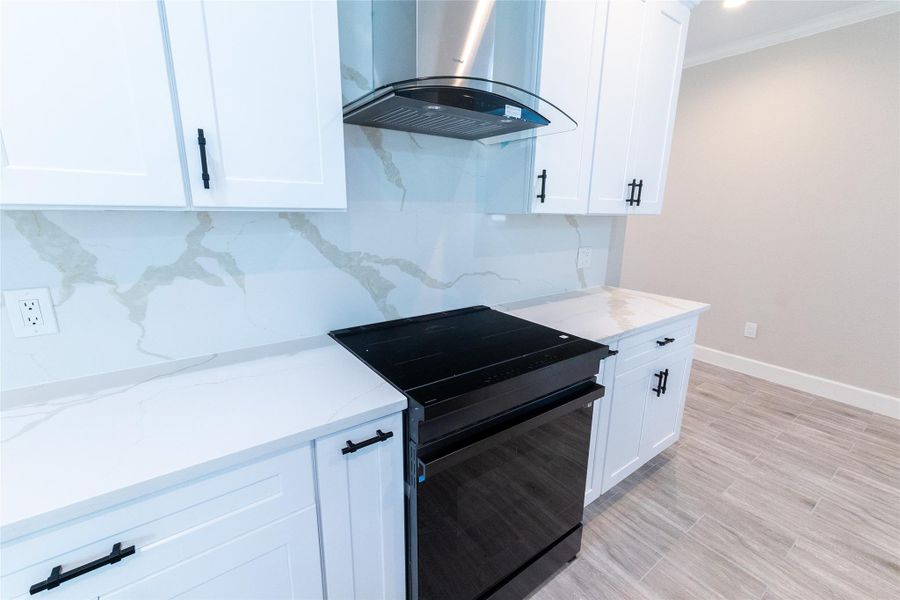 Image 30 of a home in .