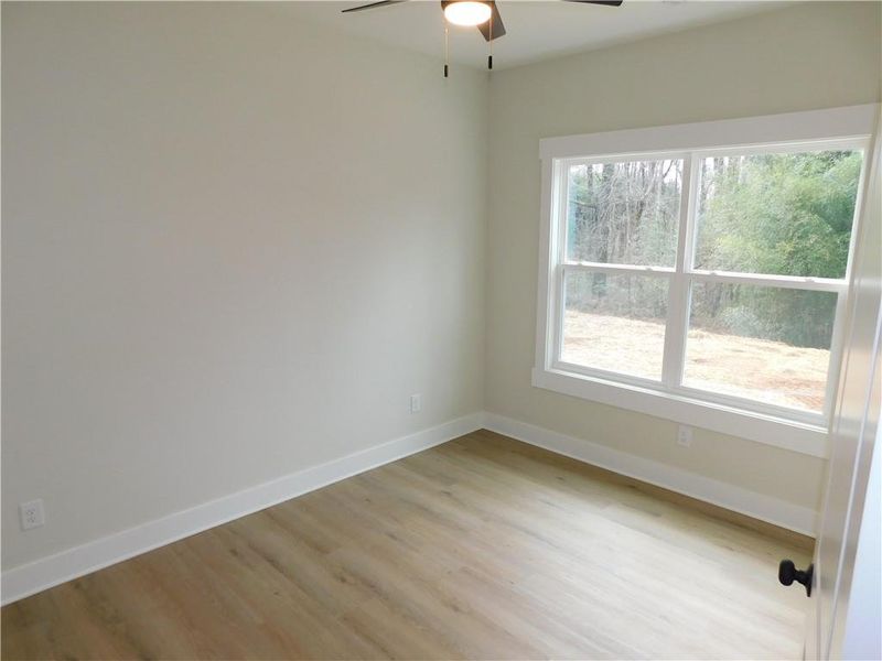 Spacious, unfurnished interior of a new home in , Dahlonega (Image 16).