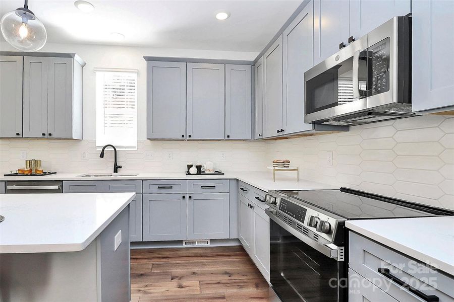 Furnished interior view inside a new home in , Charlotte (Image 27). Furnished interior view inside a new home in , Charlotte (Image 27).