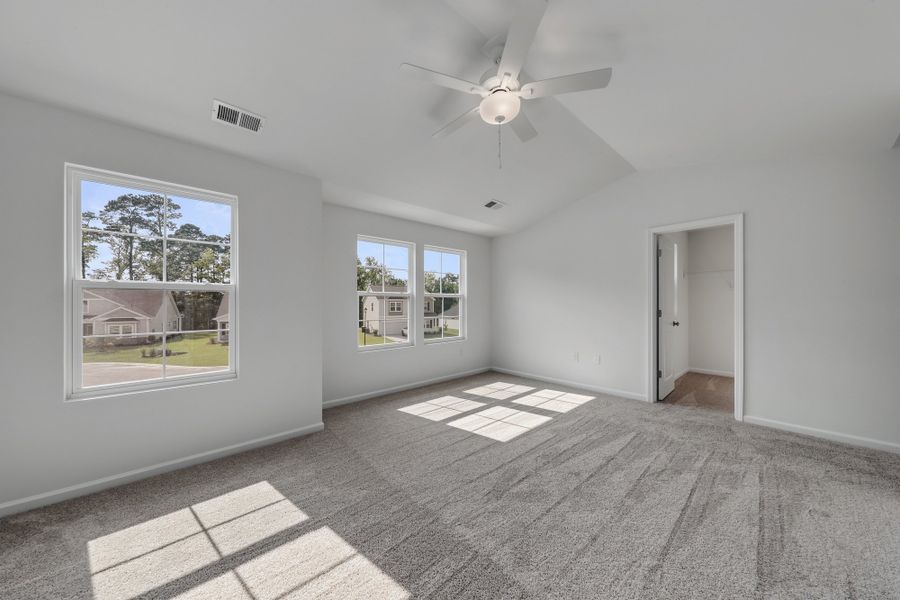 Spacious, unfurnished interior of a new home in Jordan Grove, Conway (Image 40).