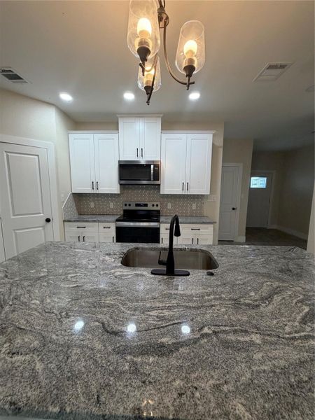 Image 28 of a home in .