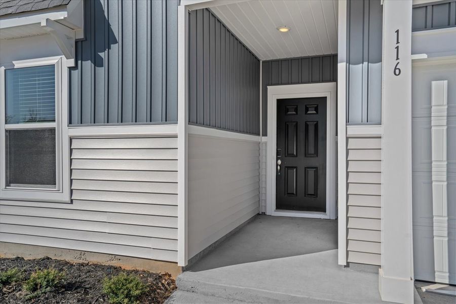 Exterior details and patio area of a home in Holland Park, Spartanburg (Image 2). Exterior details and patio area of a home in Holland Park, Spartanburg (Image 2).