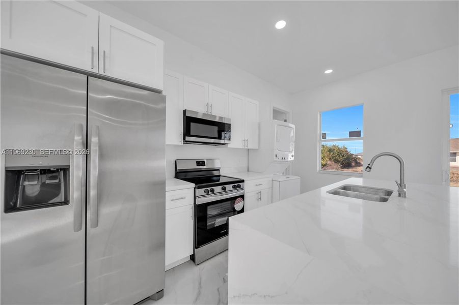 Furnished interior view inside a new home in , Lehigh Acres (Image 9).