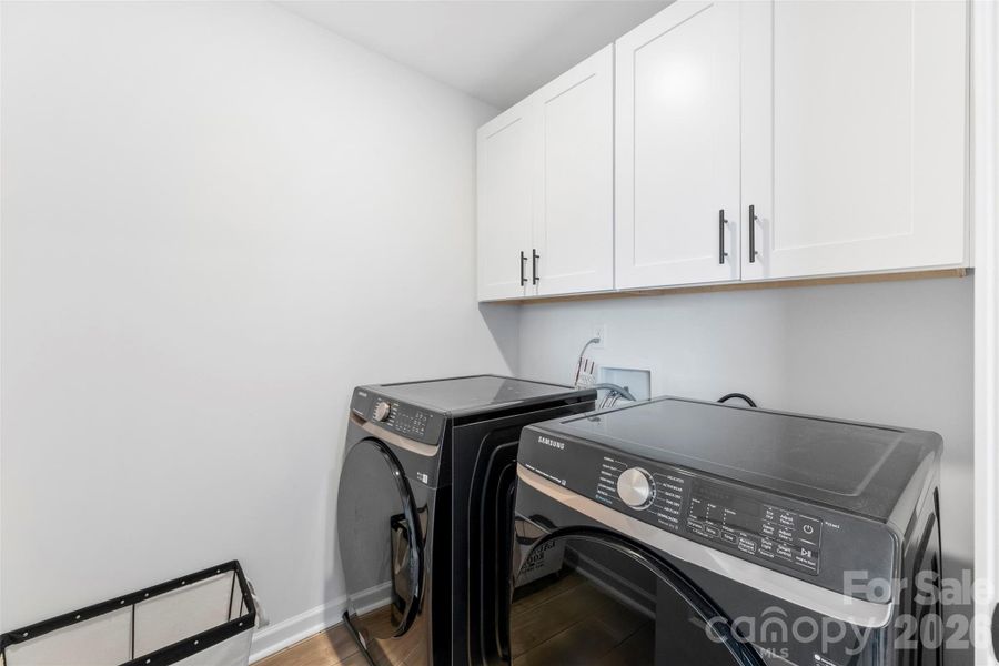 Furnished interior view inside a new home in Surrey Woods, Charlotte (Image 9).