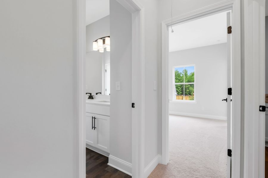 Spacious, unfurnished interior of a new home in Maddox Landing, Hoschton (Image 31).