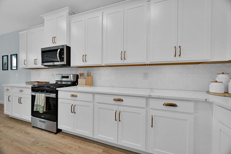 Furnished interior view inside a new home in Tradition - Cadence, Port St. Lucie (Image 16).