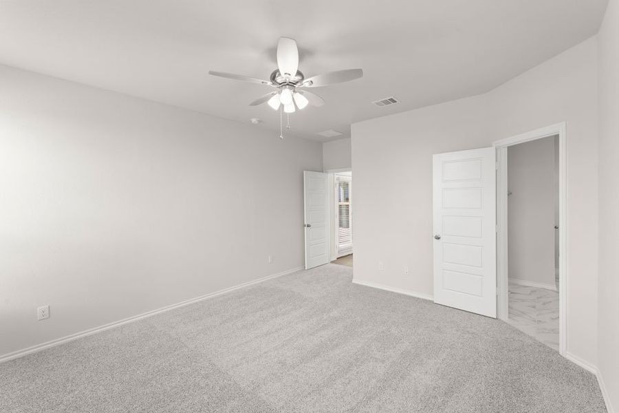 Front exterior of a new home in Creekside Ranch, Blue Ridge, TX, highlighting curb appeal (Image 16).