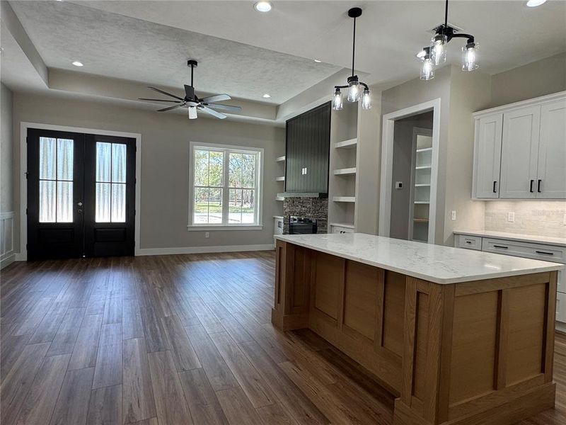 Furnished interior view inside a new home in , Chiefland (Image 7).