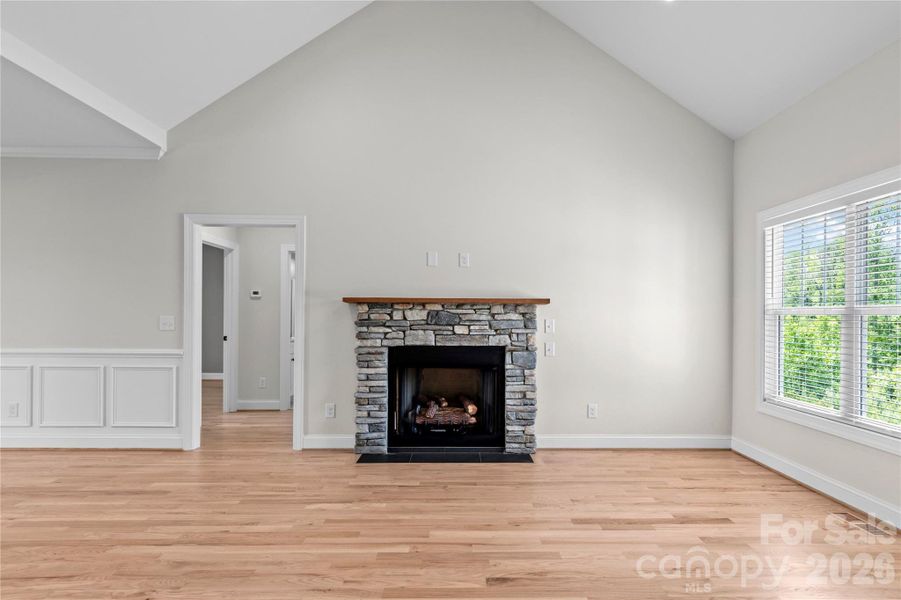 Image 35 of a home in .
