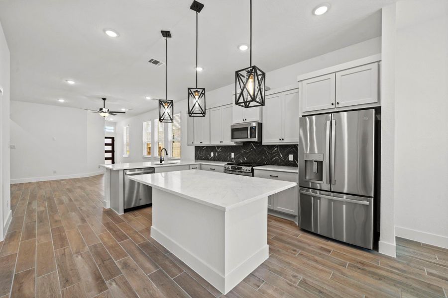 Photos are REPRESENTATIVE of the home /floor plan and are NOT of the actual home.  Selections, features, and room options may vary.