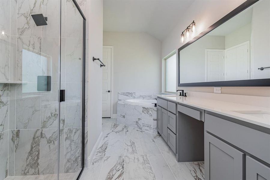 Furnished interior view inside a new home in Sagebrush Addition, Midlothian (Image 5).
