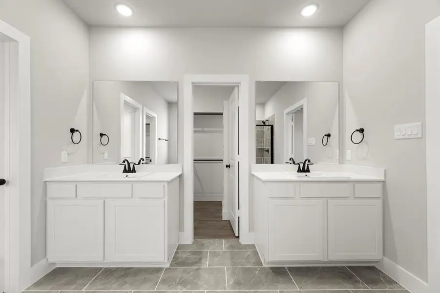 21. 2364 Bell - Bath (4) 21. 2364 Bell - Bath (4)