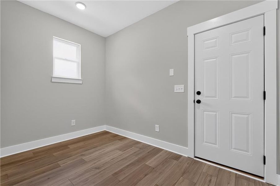 Spacious, unfurnished interior of a new home in , Loganville (Image 66). Spacious, unfurnished interior of a new home in , Loganville (Image 66).