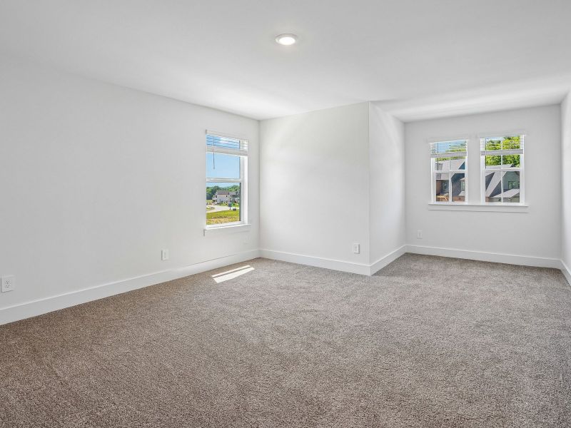 Spacious, unfurnished interior of a new home in Station Hill - Estate Series, Franklin (Image 19). Spacious, unfurnished interior of a new home in Station Hill - Estate Series, Franklin (Image 19).
