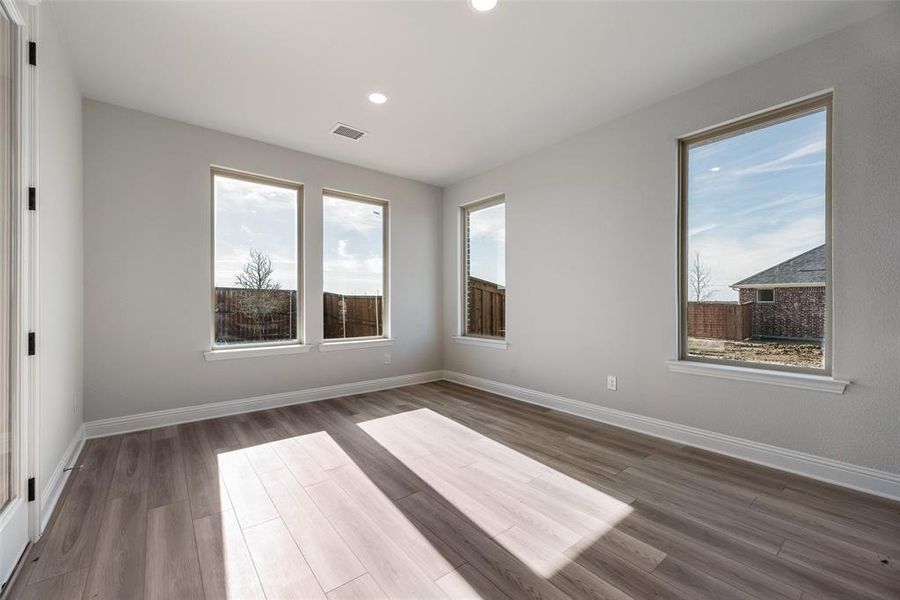 Spacious, unfurnished interior of a new home in Arbors at Legacy Hills, Celina (Image 28).