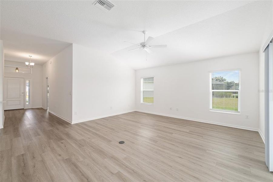 Spacious, unfurnished interior of a new home in , The Villages (Image 17).