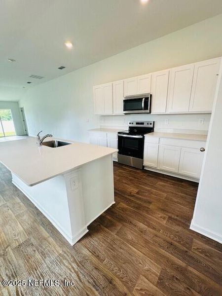 Furnished interior view inside a new home in Rookery, Green Cove Springs (Image 13).