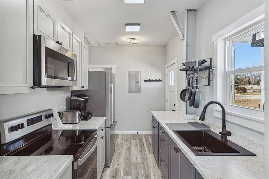 Furnished interior view inside a new home in , Lake Panasoffkee (Image 6). Furnished interior view inside a new home in , Lake Panasoffkee (Image 6).