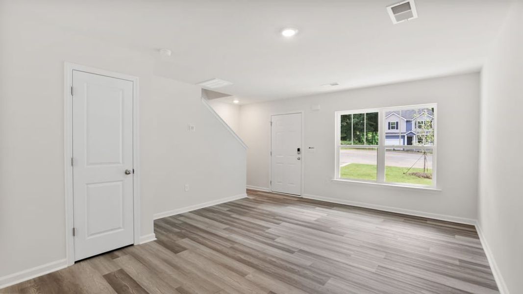 Spacious, unfurnished interior of a new home in Hawk Ridge, Anderson (Image 19). Spacious, unfurnished interior of a new home in Hawk Ridge, Anderson (Image 19).