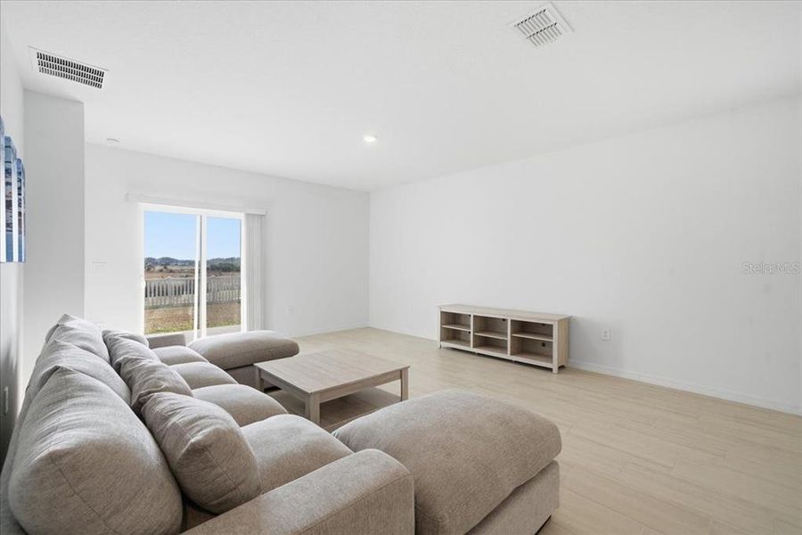 Furnished interior view inside a new home in Two Rivers: The Manors II, Zephyrhills (Image 27). Furnished interior view inside a new home in Two Rivers: The Manors II, Zephyrhills (Image 27).