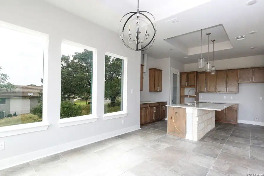 Image 29 of a home in .