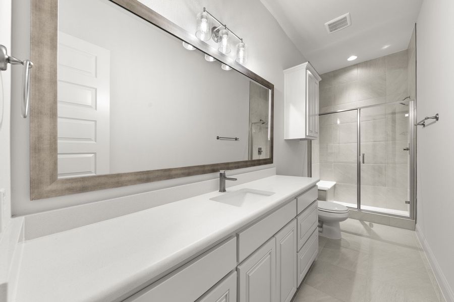 Furnished interior view inside a new home in Nelson Lake Estates, Rockwall (Image 15).