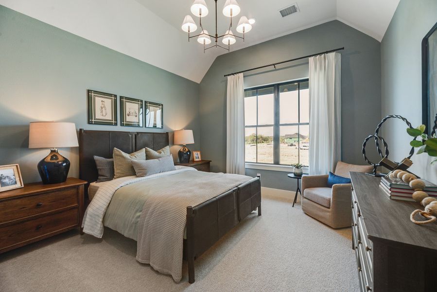 Representative furnished interior of a home built from the Lakeside - SH 5434 by Shaddock Homes in Furst Ranch, Argyle (Image 50).