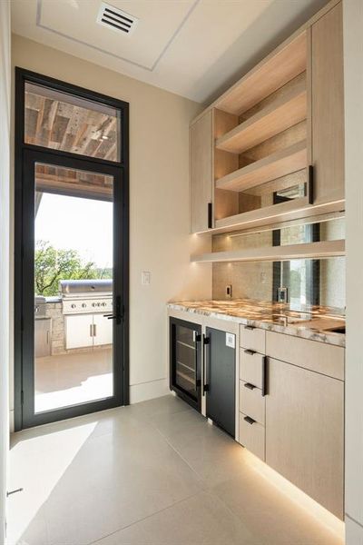 Pool Bar off Breakfast Area