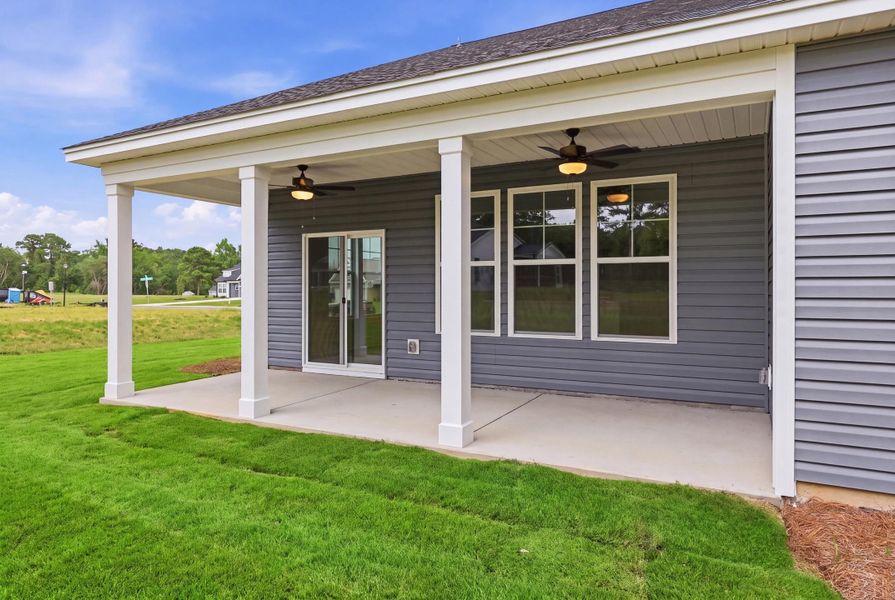 Exterior details and patio area of a home in Oak Grove, Conway (Image 20).