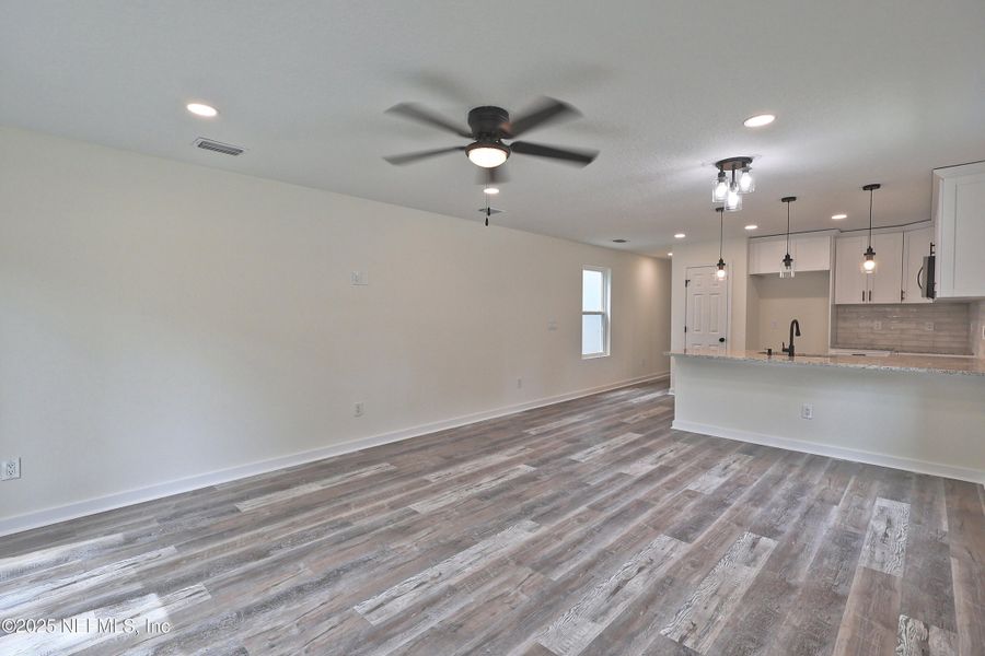 Spacious, unfurnished interior of a new home in , Jacksonville (Image 38). Spacious, unfurnished interior of a new home in , Jacksonville (Image 38).