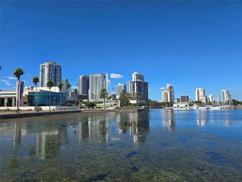 Image 27 of a home in .