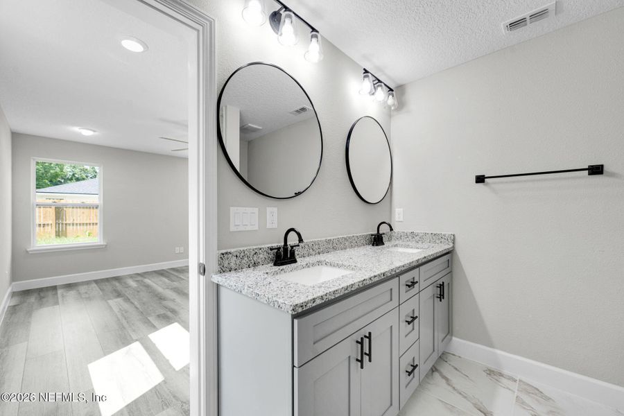 Furnished interior view inside a new home in , Jacksonville (Image 7).