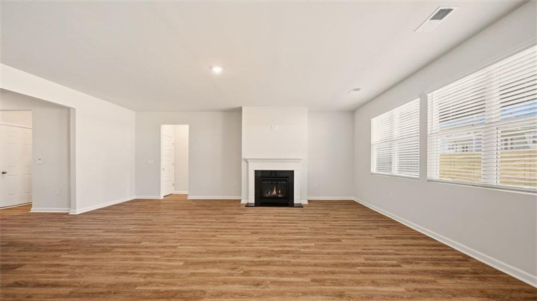Spacious, unfurnished interior of a new home in Kingston Ranch at Lake Oconee, Buckhead (Image 21).