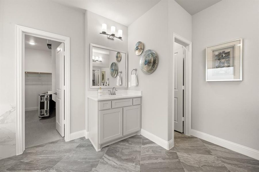 613 Majestic Oak- Primary Suite-6 613 Majestic Oak- Primary Suite-6