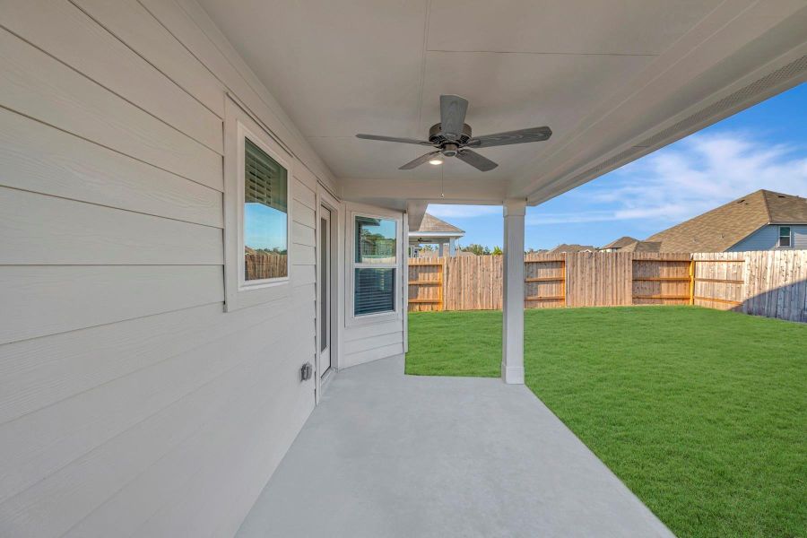 Exterior details and patio area of a home in Lone Star Landing, Montgomery (Image 4).